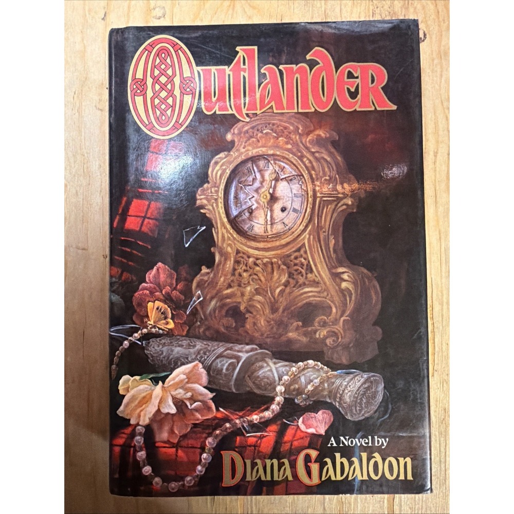 Outlander Diana Gabaldon Book Club Edition 1991 Hardcover w/ Dust Jacket
